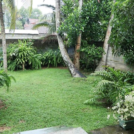 Sheru Guest Matara Exterior foto